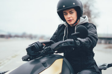 Mia Bühler für Can-Am Ryker